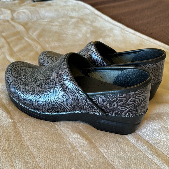 Dansko clogs - Picture 1 of 7